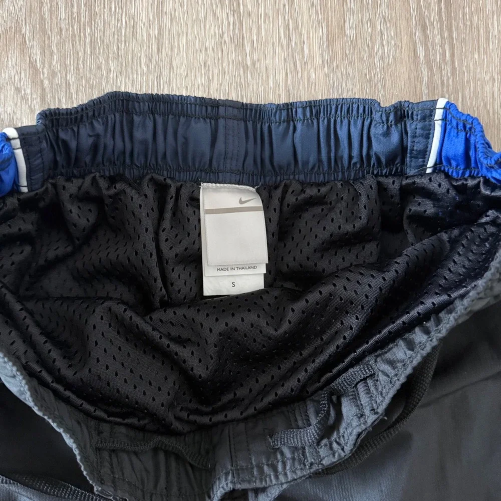 VTG Nike Swim Trunks Black Blue Colorblock Mesh Lined Board Shorts Mens Small